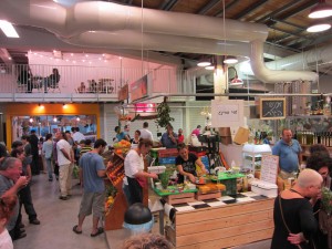 Tel Aviv's farmers' market (Photo: David Saranga)
